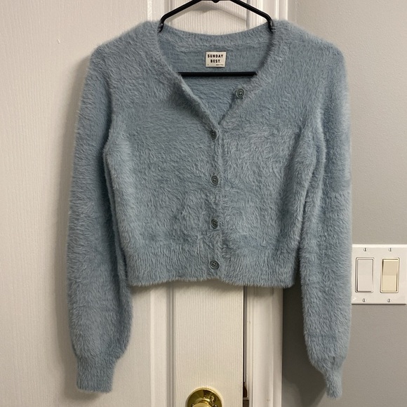 NWOT Aritzia Sunday Best Carmen Cardigan Knit Yarn Super Soft BLUE Size Small - Picture 14 of 17